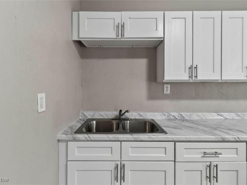 1115 Ansel Road, Cleveland, OH 44108 Photo 20