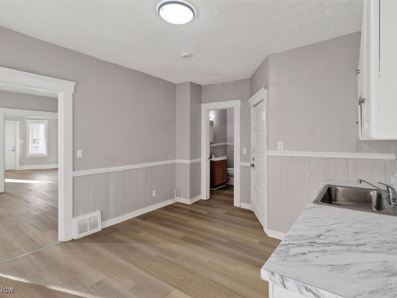 1115 Ansel Road, Cleveland, OH 44108 Photo 21