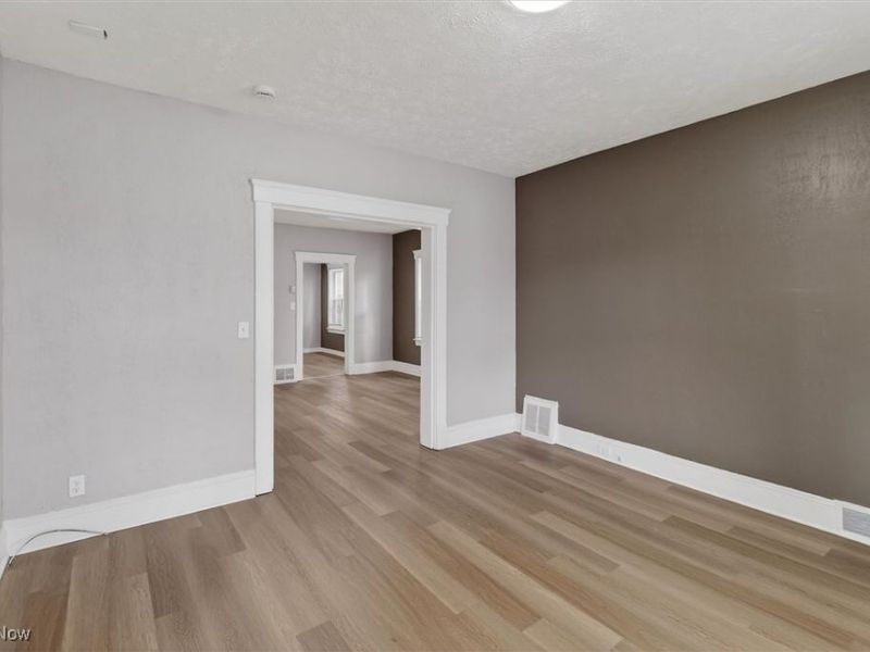 1115 Ansel Road, Cleveland, OH 44108 Photo 5