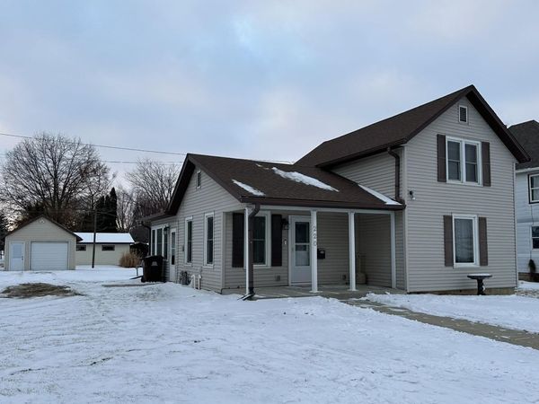 220 N Simmons Ave, STOCKTON, IL 61085