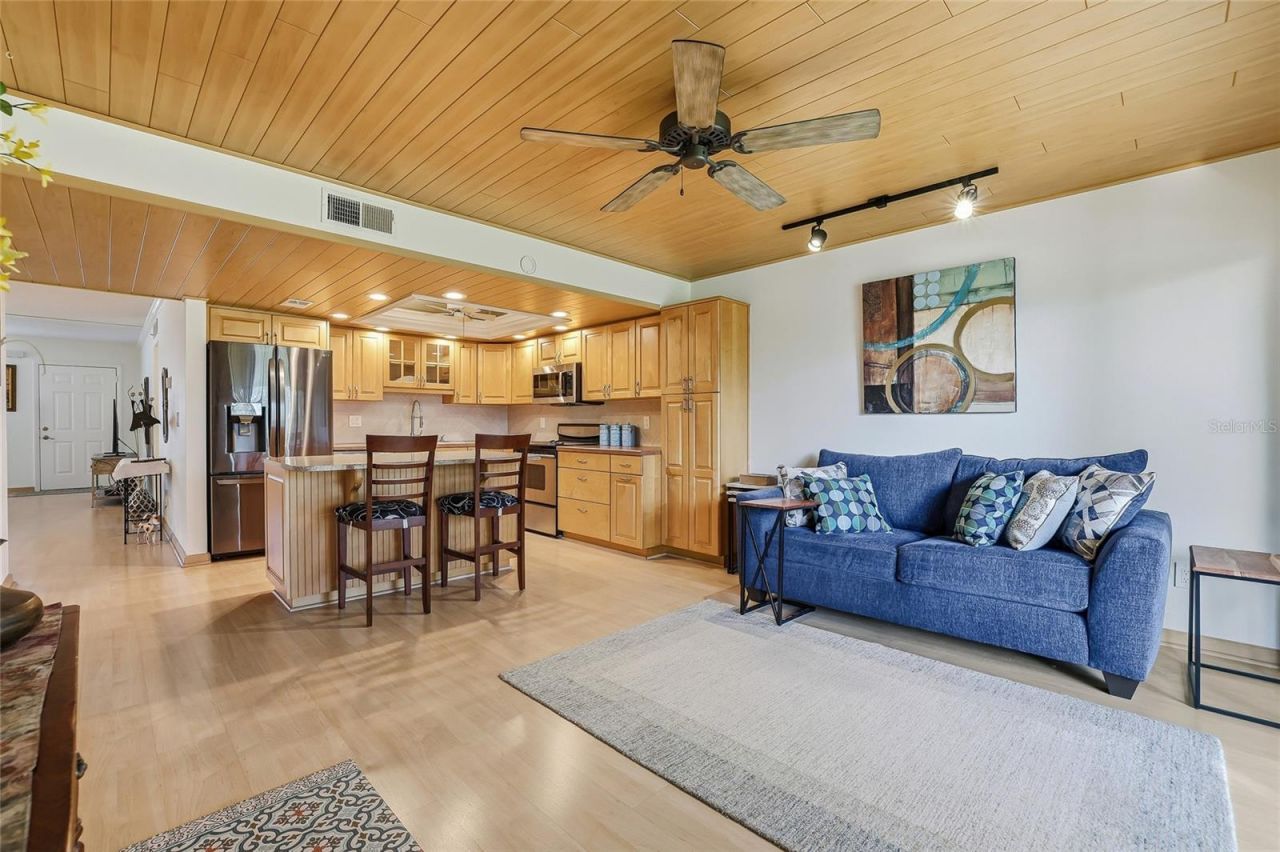 5085 1st Street Ne, Unit 244, Saint Petersburg, FL 33703 Photo