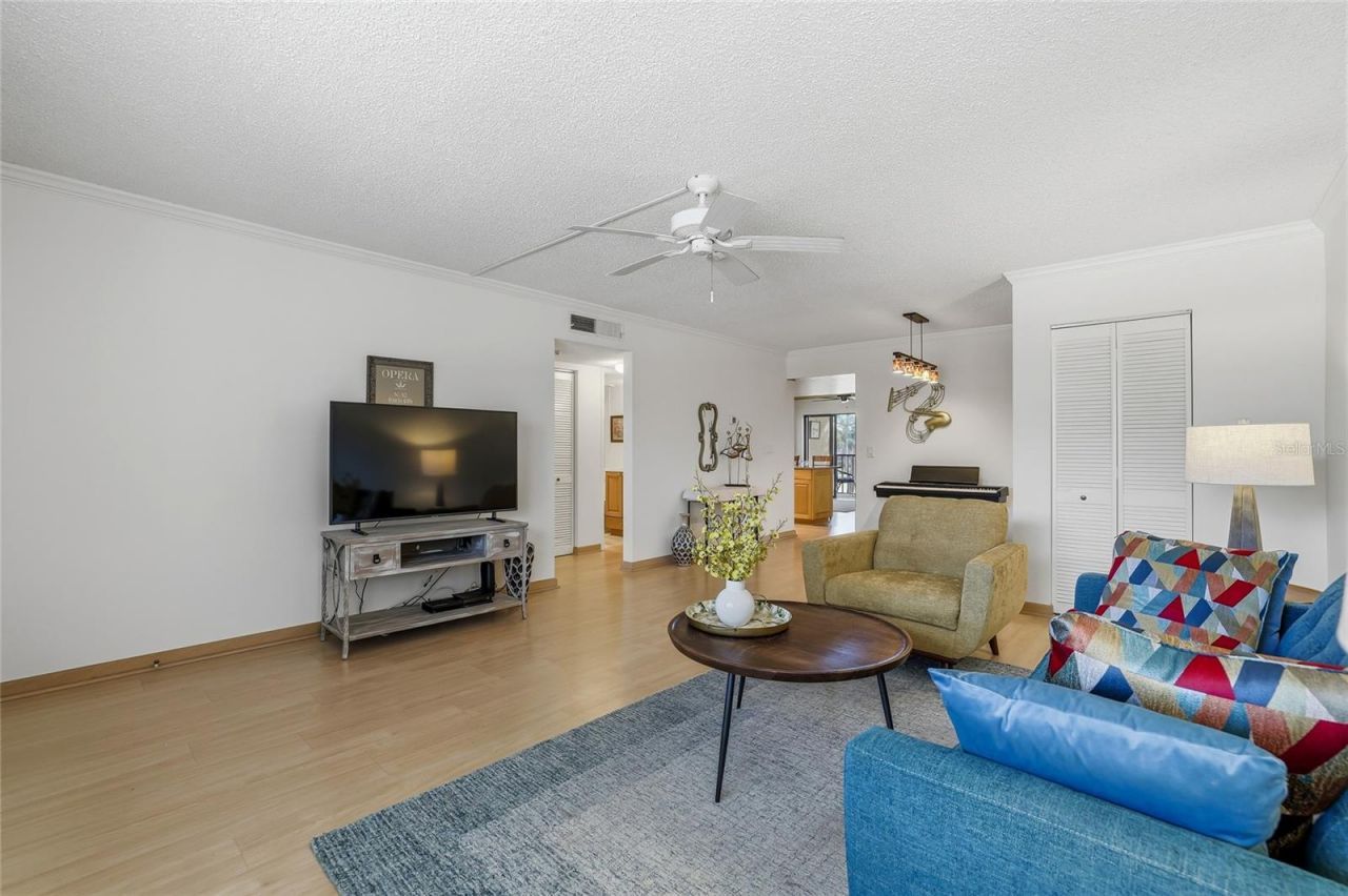 5085 1st Street Ne, Unit 244, Saint Petersburg, FL 33703 Photo