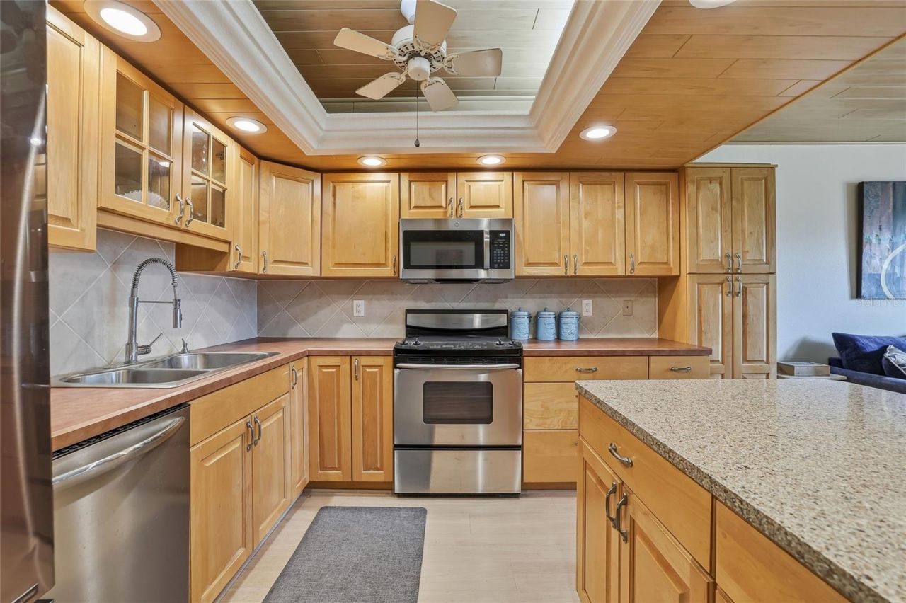 5085 1st Street Ne, Unit 244, Saint Petersburg, FL 33703 Photo