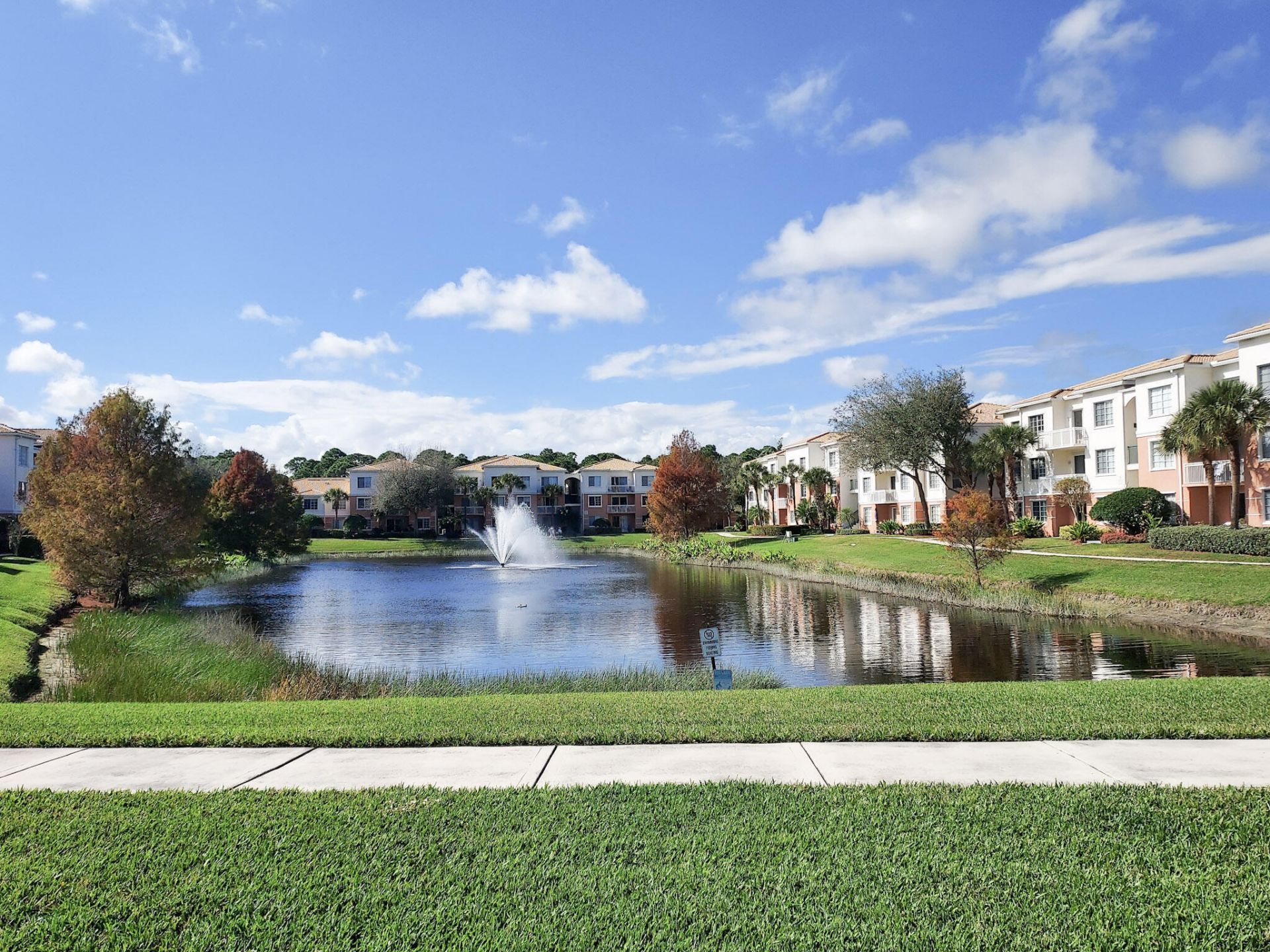 2204 Myrtlewood Circle E, Palm Beach Gardens, FL 33418 Photo