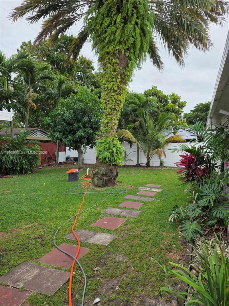 5865 W 13 Avenue, Hialeah, FL 33012 Photo