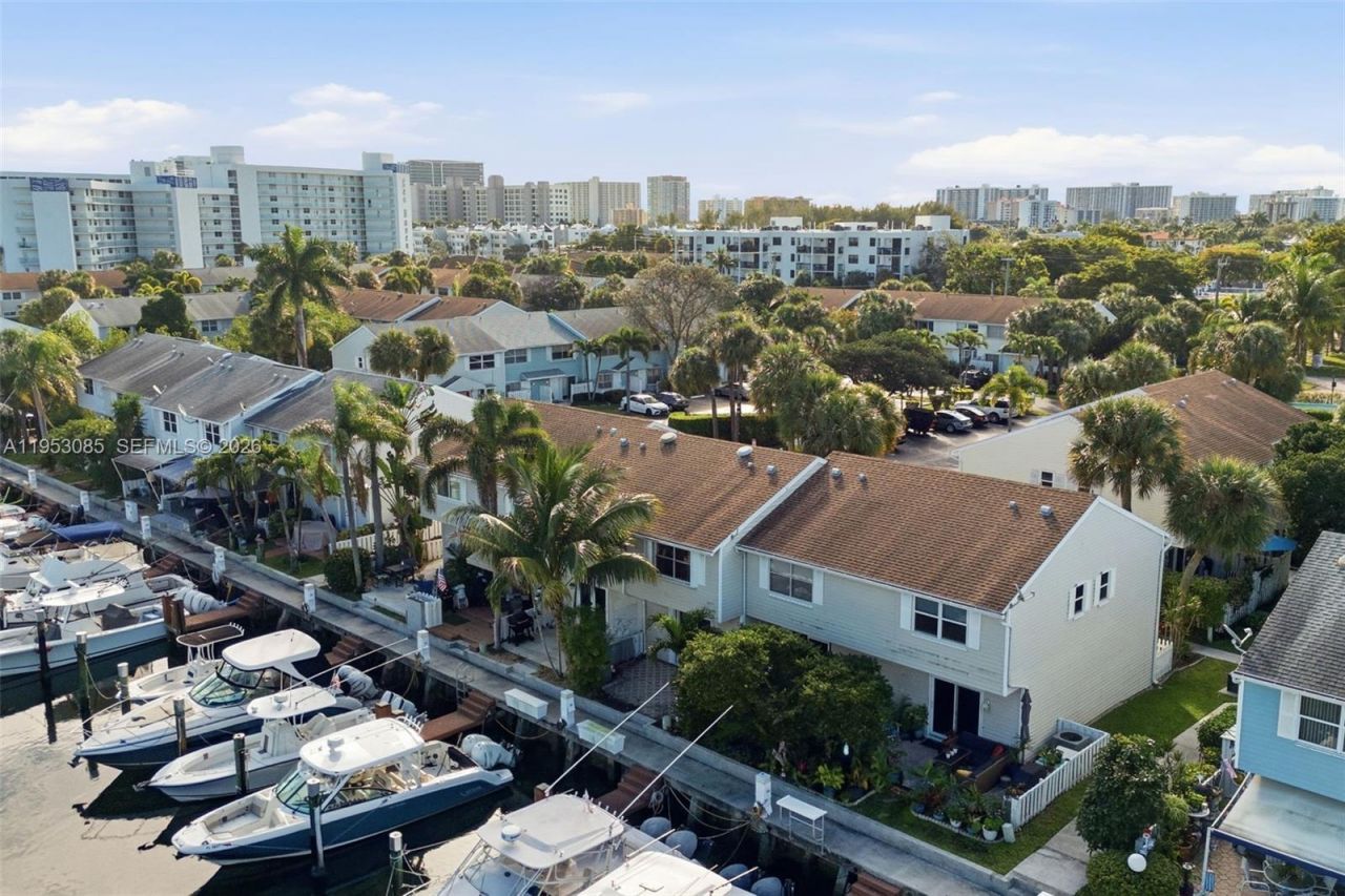 2709 NE 15th St, Pompano Beach, FL 33062 Photo