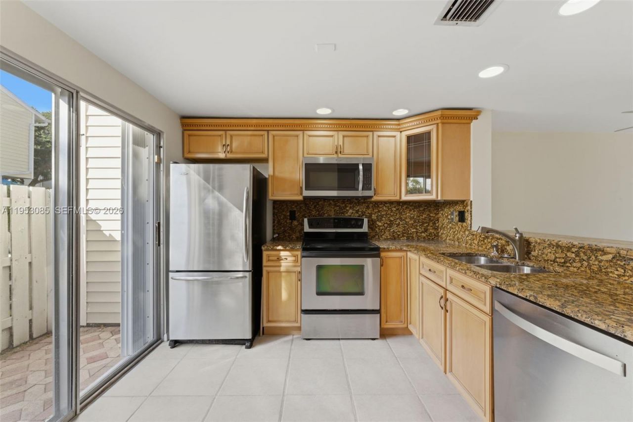 2709 NE 15th St, Pompano Beach, FL 33062 Photo