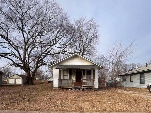 2933 Warren Avenue, Granite City, IL 62040