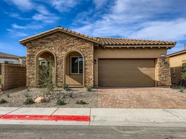 135 Tropea Shore Drive, Henderson, NV 89011