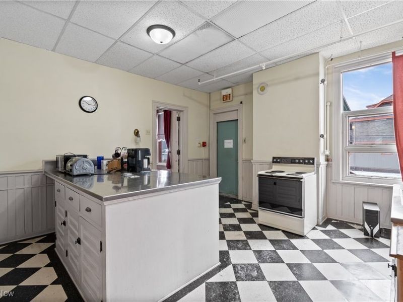 1435 Market Avenue N, Canton, OH 44714 Photo 18