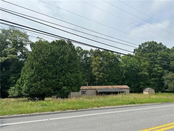 5676 PA 711, New Florence, PA 15944
