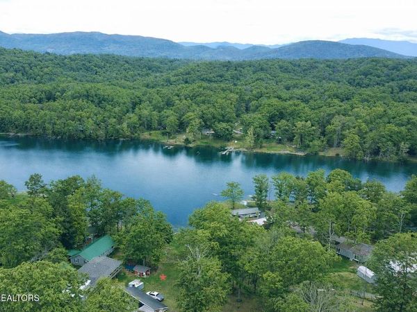 115 Bluegill Way, Sevierville, TN 37876