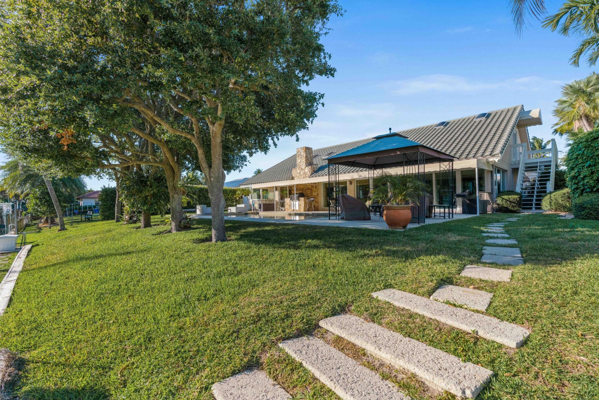 126 Anchorage Drive S, North Palm Beach, FL 33408 Photo