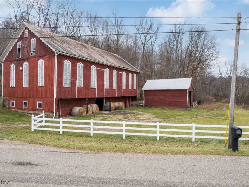 5147 Bluebird Road NW, Malvern, OH 44644 Photo 5