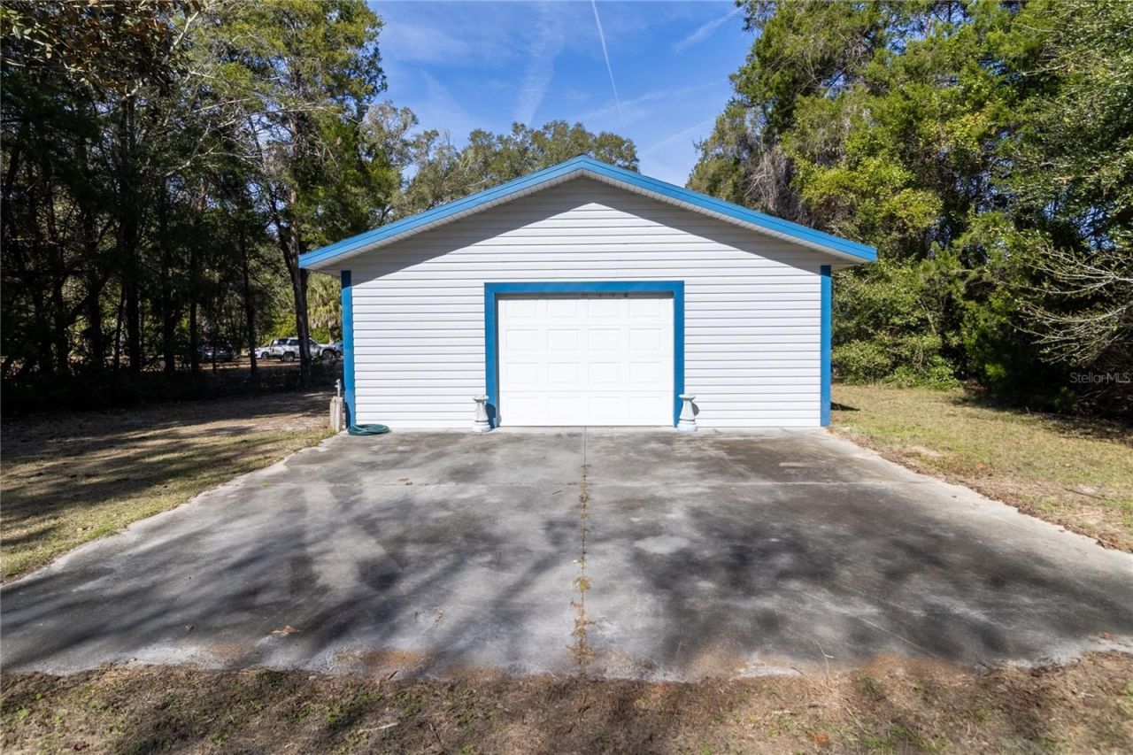 8350 NW 77th Place, Chiefland, FL 32626 Photo