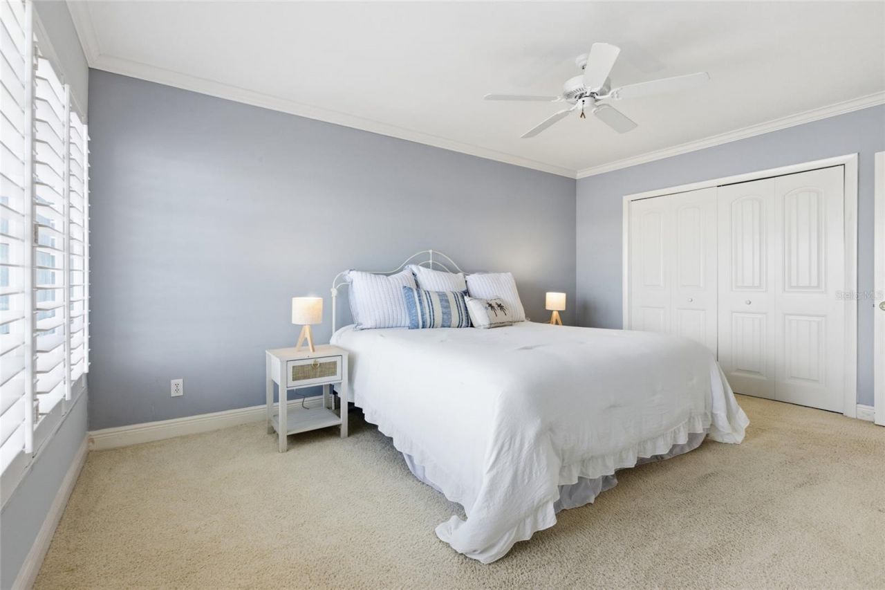 4420 Exeter Drive, Unit 303, Longboat Key, FL 34228 Photo