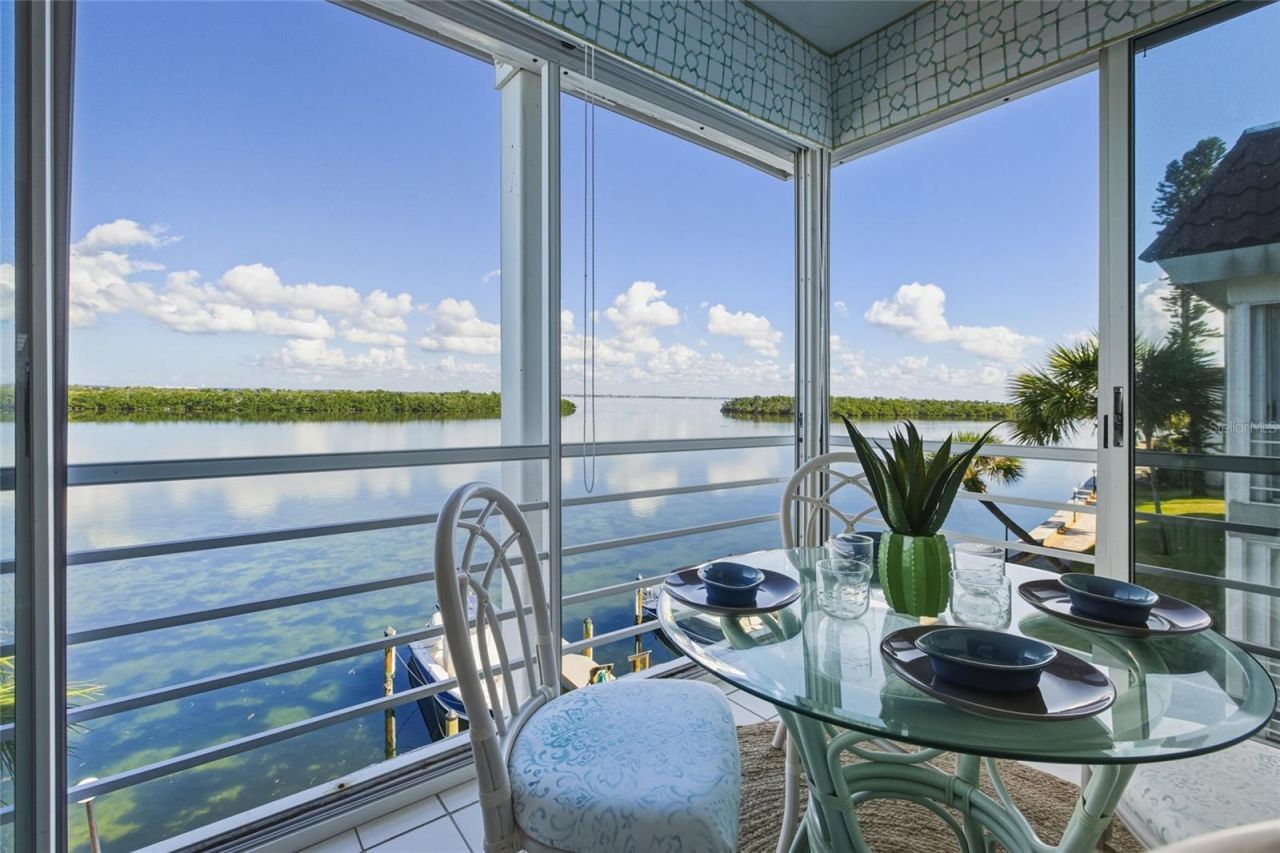 4420 Exeter Drive, Unit 303, Longboat Key, FL 34228 Photo