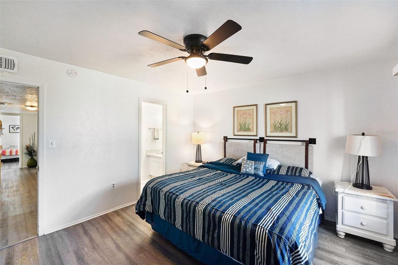 3765 41st Street S, Unit I, Saint Petersburg, FL 33711 Photo