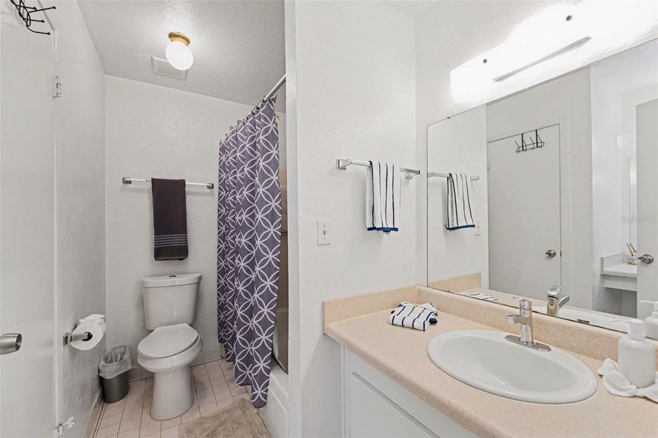 3765 41st Street S, Unit I, Saint Petersburg, FL 33711 Photo