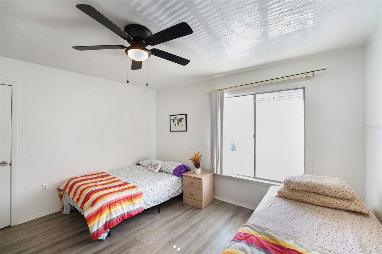 3765 41st Street S, Unit I, Saint Petersburg, FL 33711 Photo