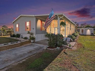 11305 PINEAPPLE ROAD, PUNTA GORDA, FL 33955