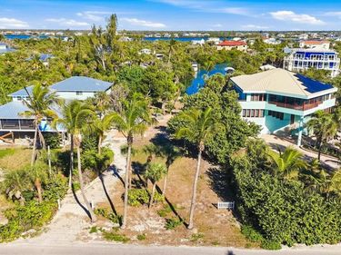 390 N GULF BOULEVARD, PLACIDA, FL 33946