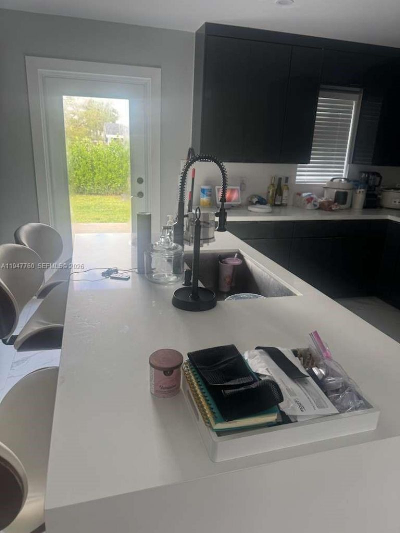 1001 NW 148th St, Miami, FL 33168 Photo