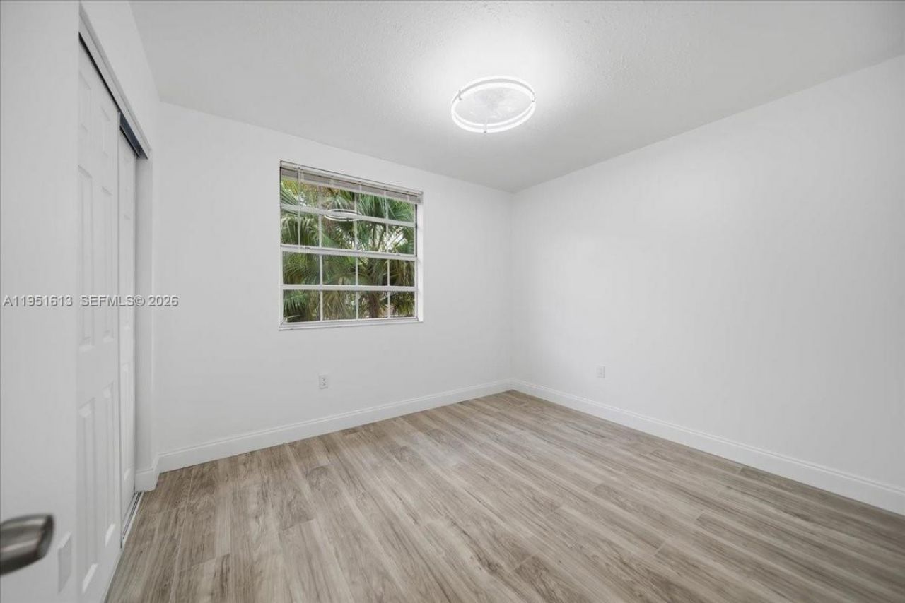 13209 NW 12th Ct, Sunrise, FL 33323 Photo