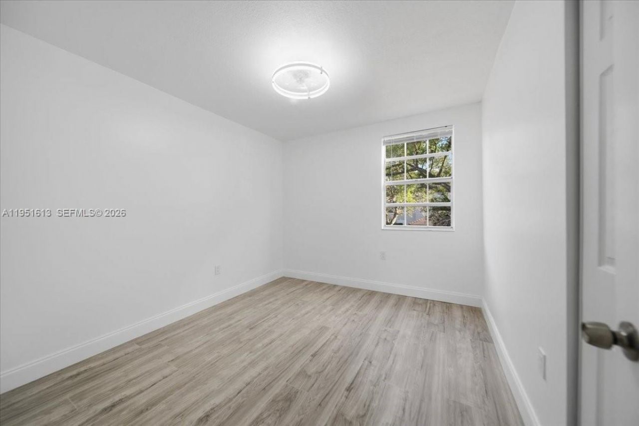 13209 NW 12th Ct, Sunrise, FL 33323 Photo