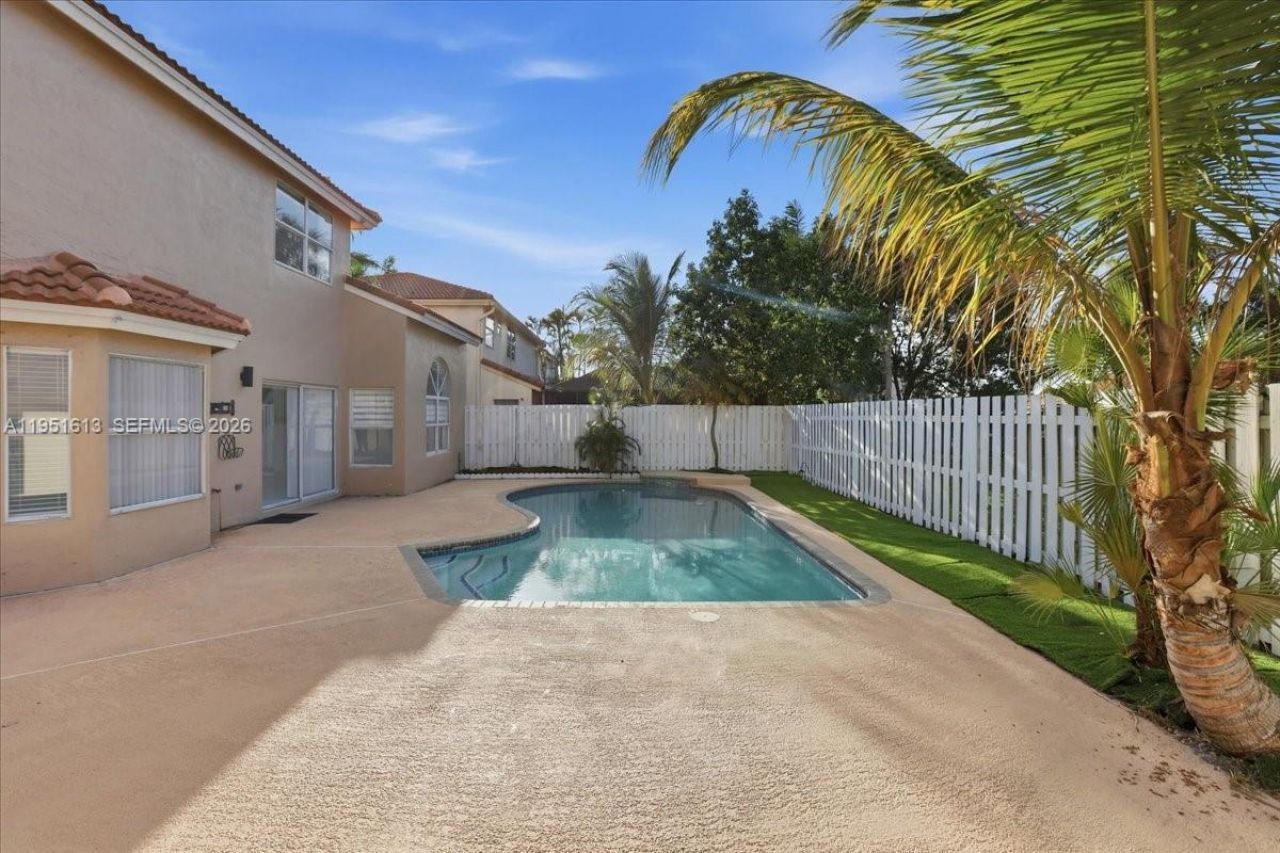 13209 NW 12th Ct, Sunrise, FL 33323 Photo