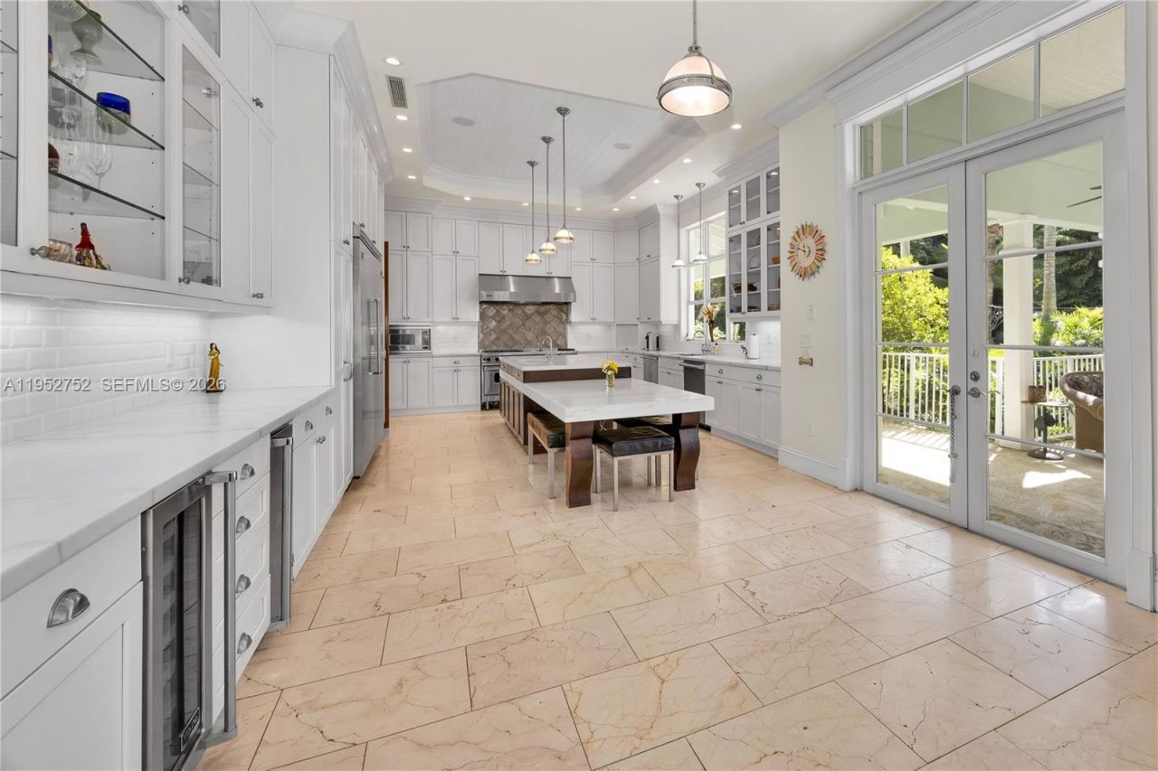 6900 SW 115th St, Pinecrest, FL 33156 Photo