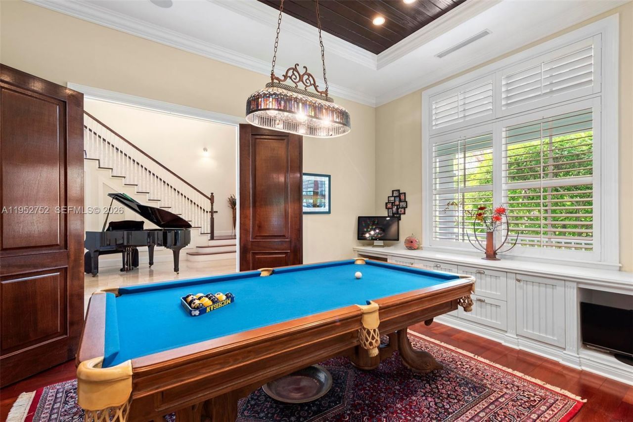 6900 SW 115th St, Pinecrest, FL 33156 Photo