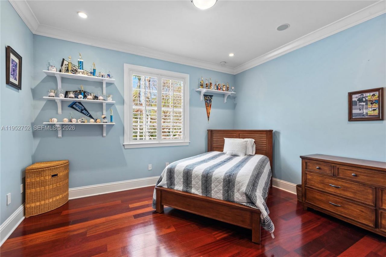 6900 SW 115th St, Pinecrest, FL 33156 Photo