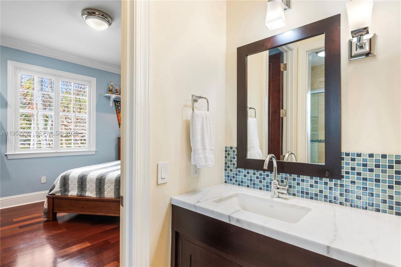 6900 SW 115th St, Pinecrest, FL 33156 Photo