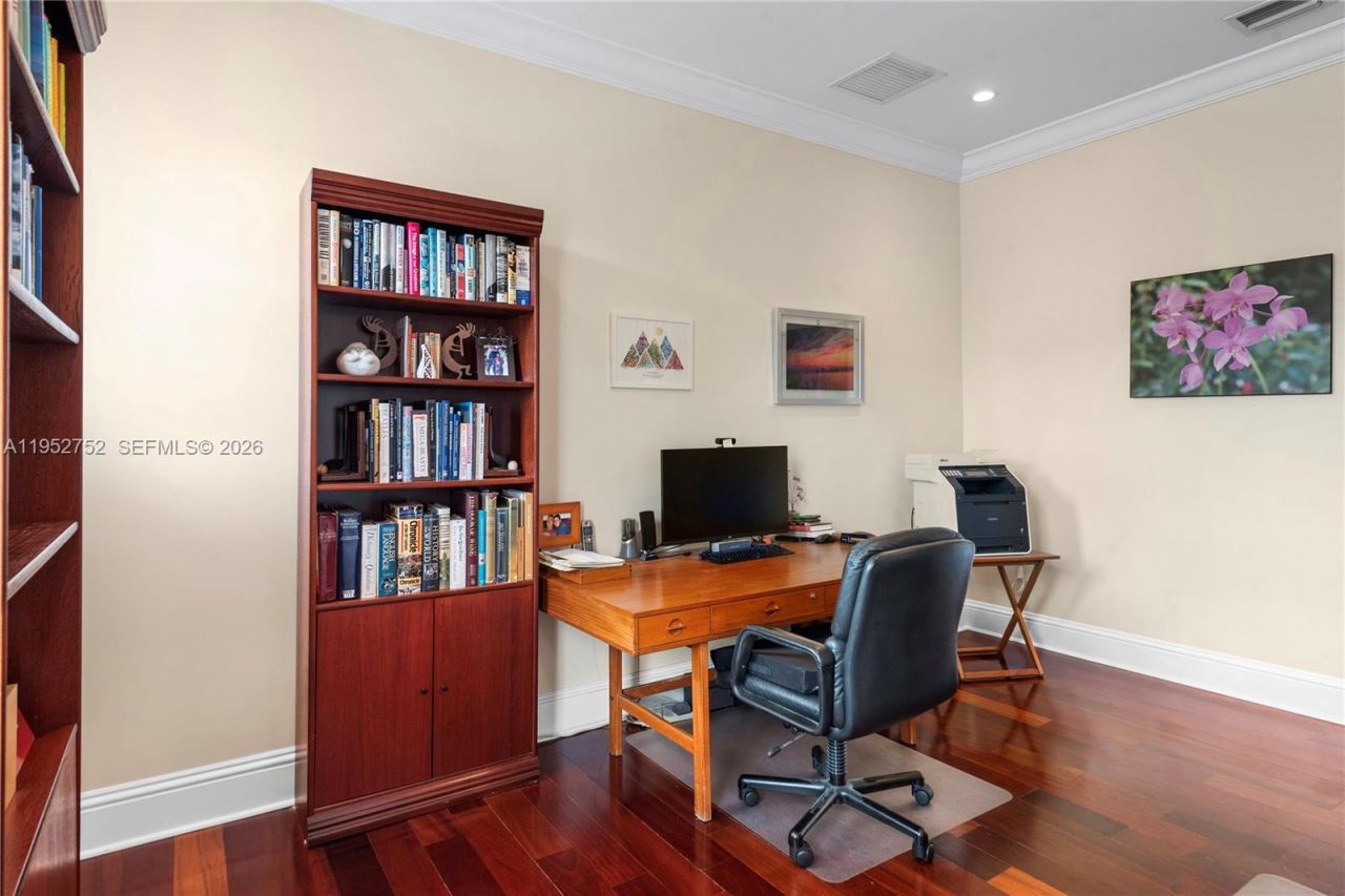 6900 SW 115th St, Pinecrest, FL 33156 Photo