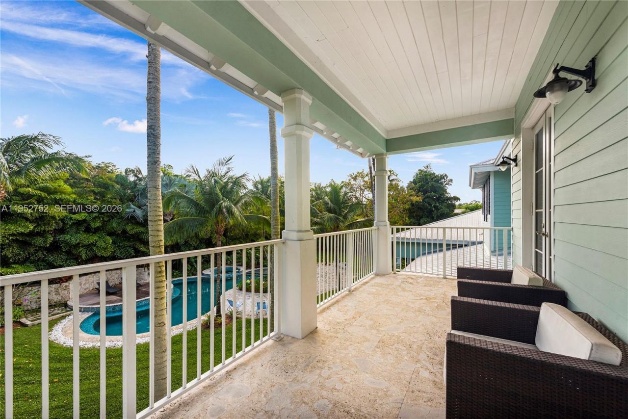 6900 SW 115th St, Pinecrest, FL 33156 Photo