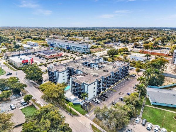 13500 NE 3rd Ct , Unit 121, North Miami, FL 33161