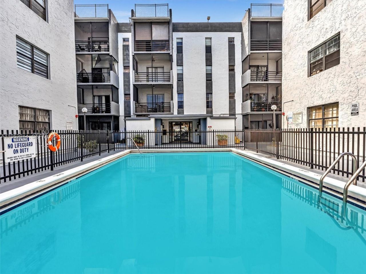 13500 NE 3rd Ct , Unit 121, North Miami, FL 33161 Photo