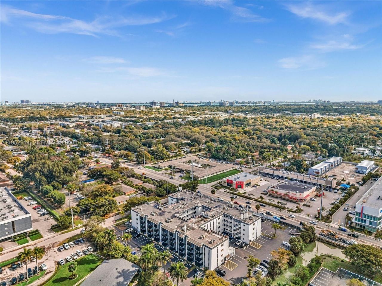 13500 NE 3rd Ct , Unit 121, North Miami, FL 33161 Photo