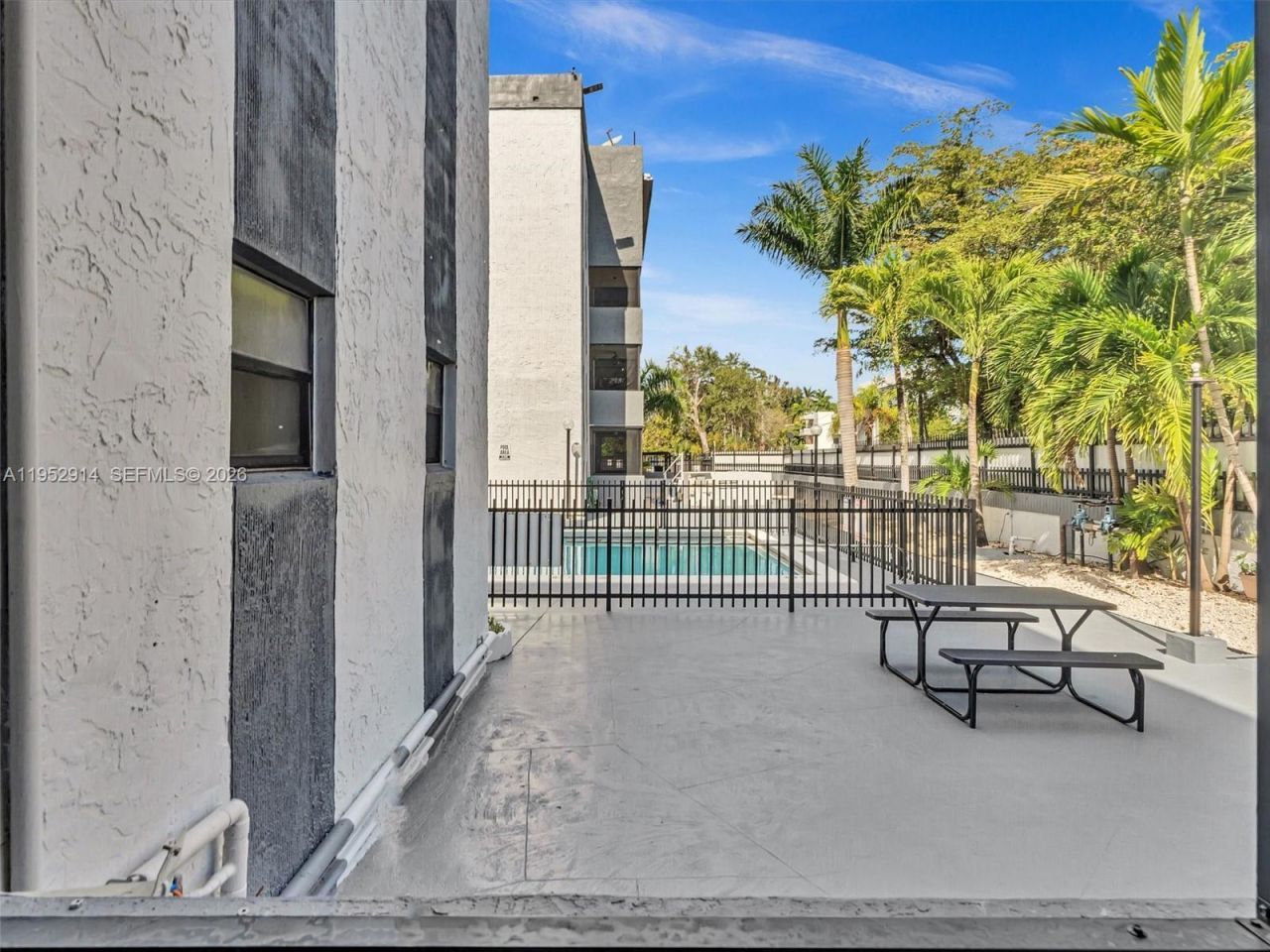 13500 NE 3rd Ct , Unit 121, North Miami, FL 33161 Photo