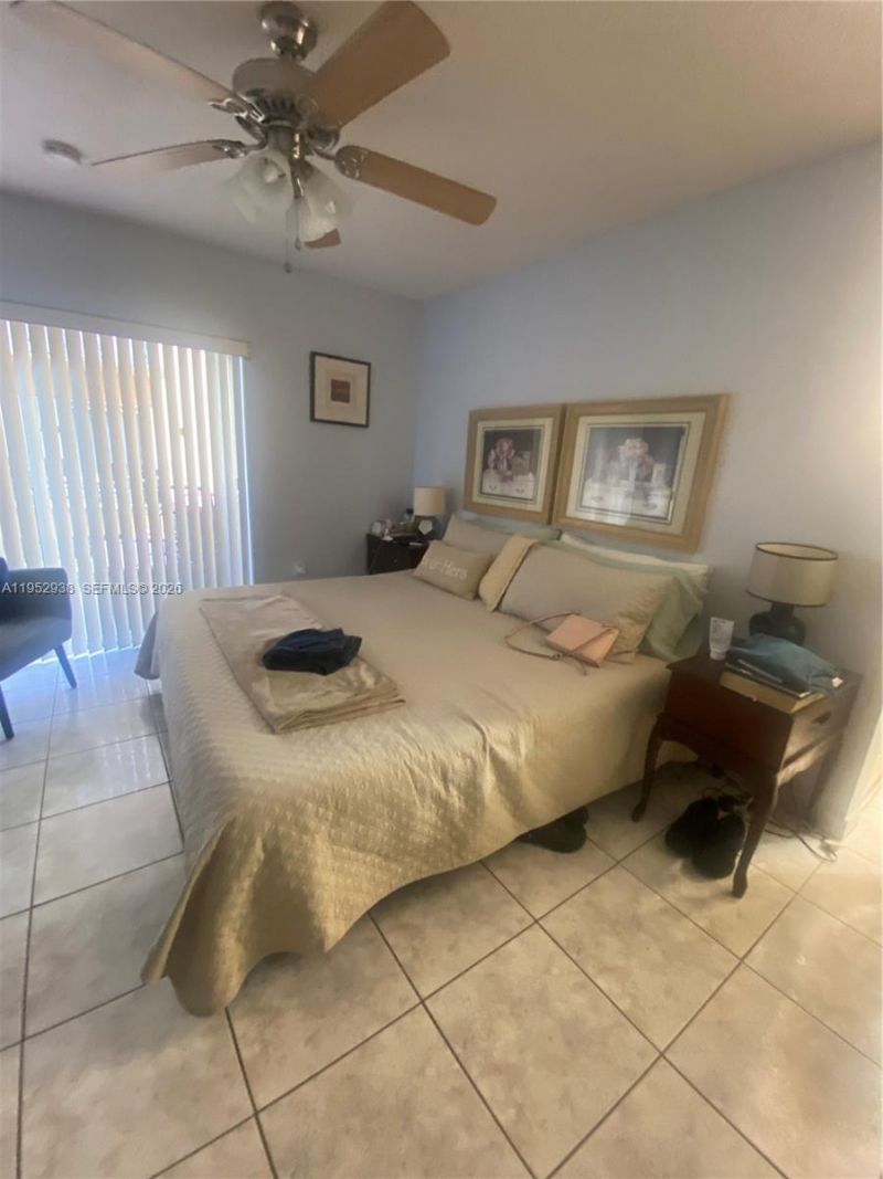 1950 W 54th St, Unit 105, Hialeah, FL 33012 Photo