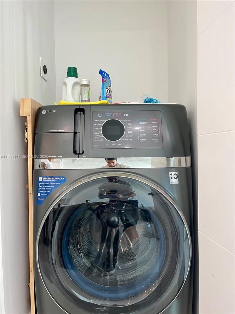 9499 Collins Ave, Unit 506, Surfside, FL 33154 Photo