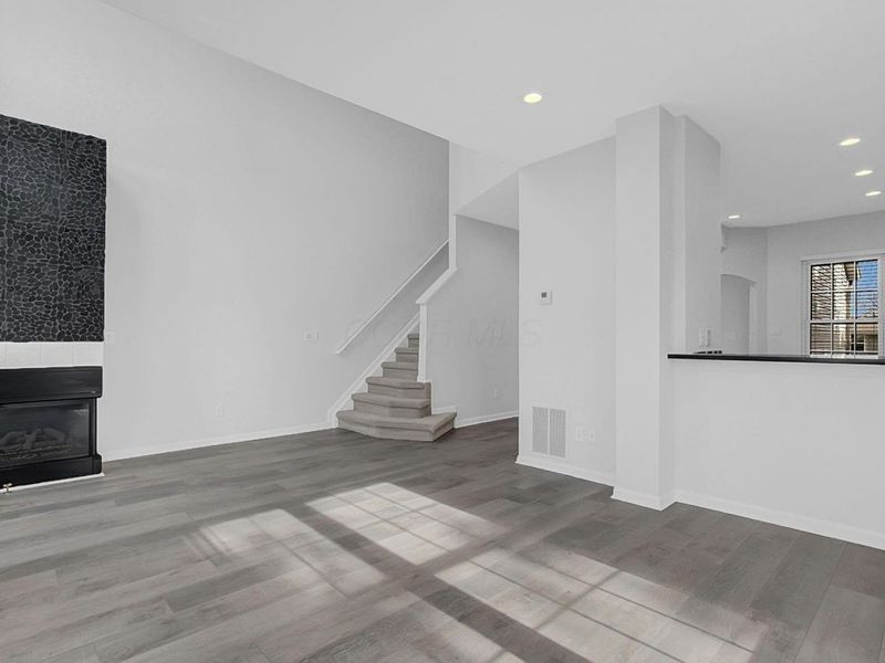 2571 Rustling Oak Boulevard, Hilliard, OH 43026 Photo 12