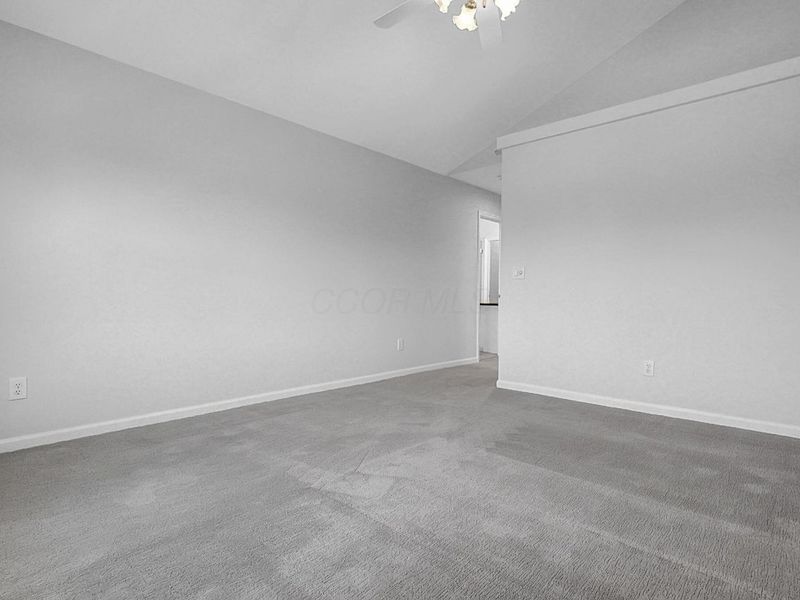 2571 Rustling Oak Boulevard, Hilliard, OH 43026 Photo 15