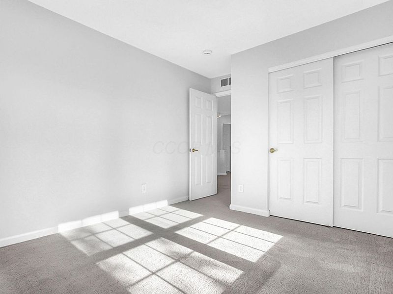 2571 Rustling Oak Boulevard, Hilliard, OH 43026 Photo 21