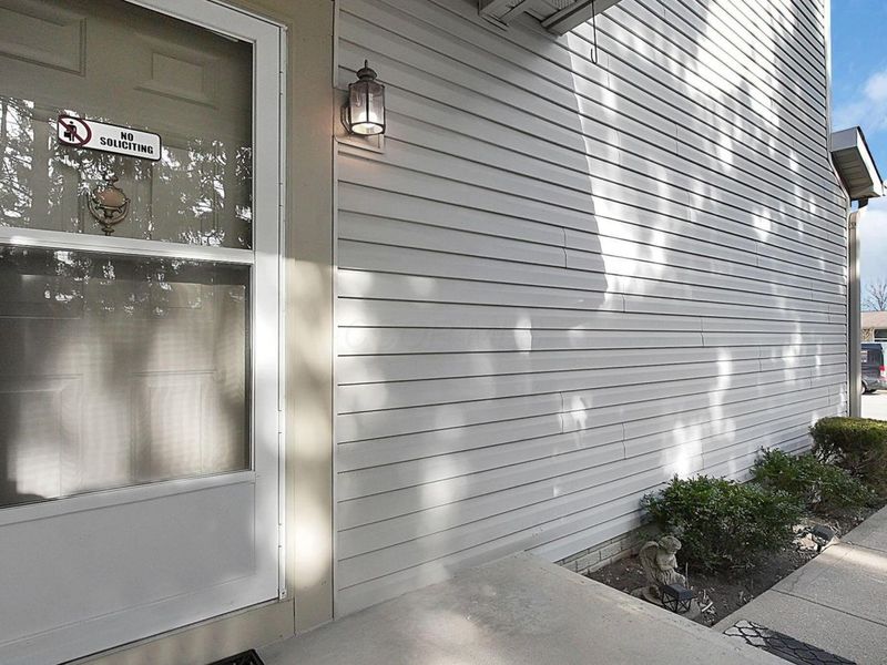 2571 Rustling Oak Boulevard, Hilliard, OH 43026 Photo 3