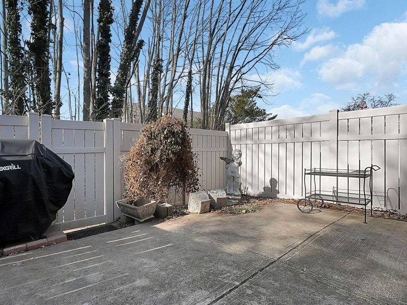 2571 Rustling Oak Boulevard, Hilliard, OH 43026 Photo 32