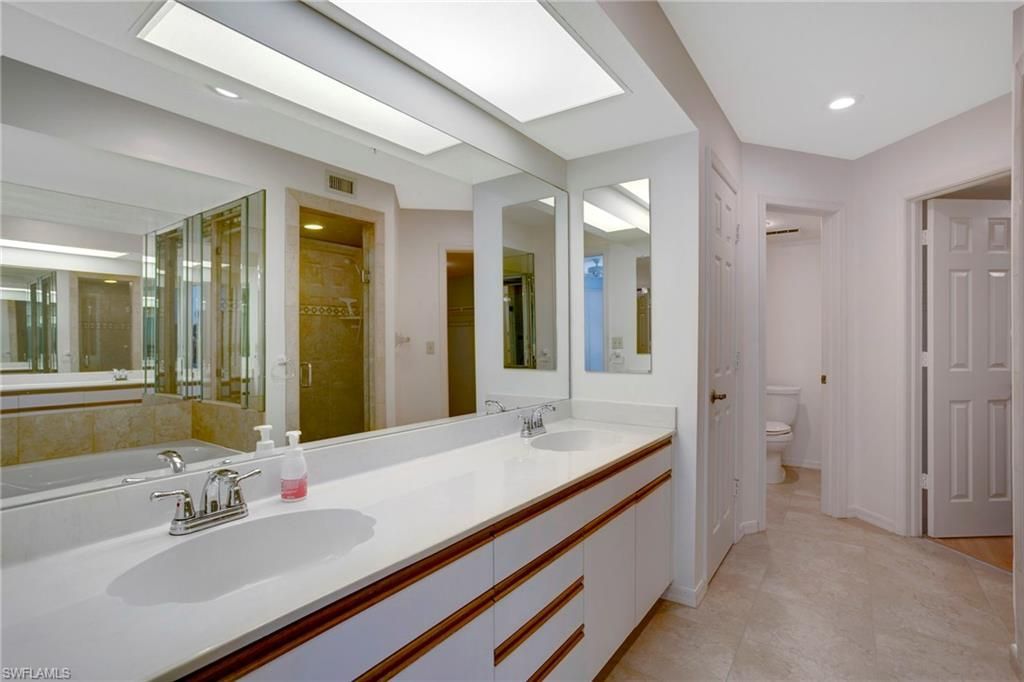 542 10th Ave S, Unit 102N, Naples, FL 34102 Photo