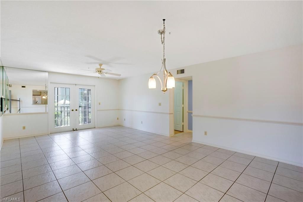 542 10th Ave S, Unit 102N, Naples, FL 34102 Photo