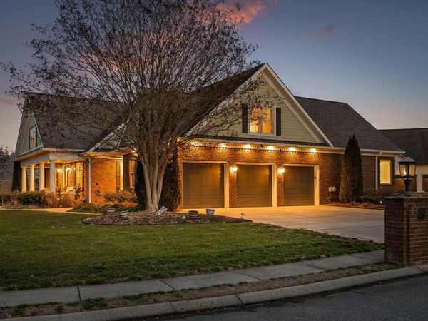 8109 Propeller Drive, Ooltewah, TN 37363